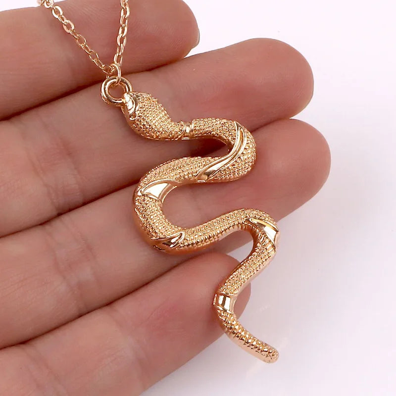 Ladies Snake Necklace